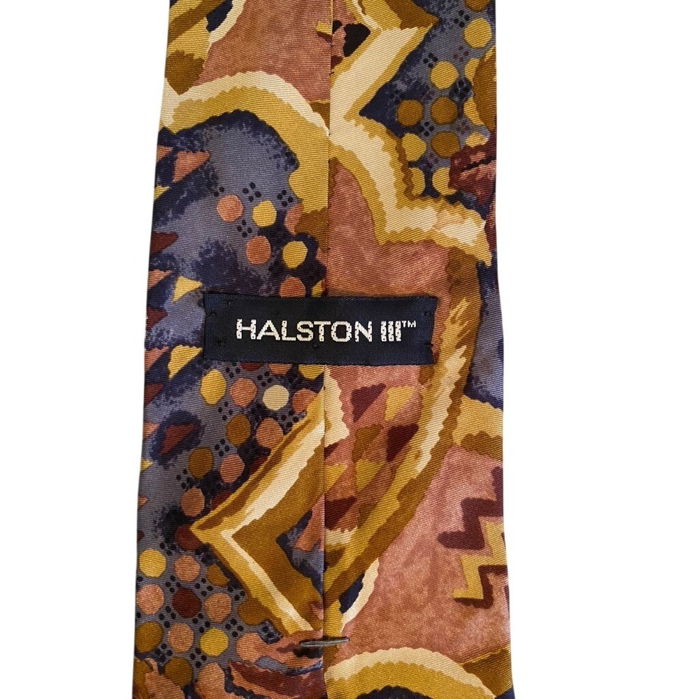 Halston III Mens Silk Necktie Abstract Geometric Floral Italian Silk Mauve Navy
